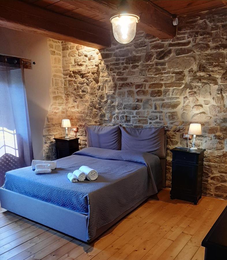 Tenuta Di Forte Sorgnano Gualdo Cattaneo Екстериор снимка